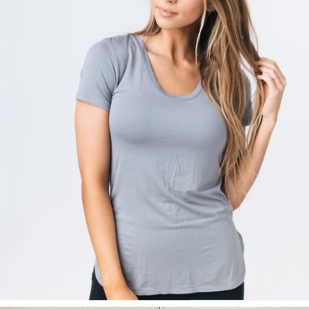 Zyia XS tee